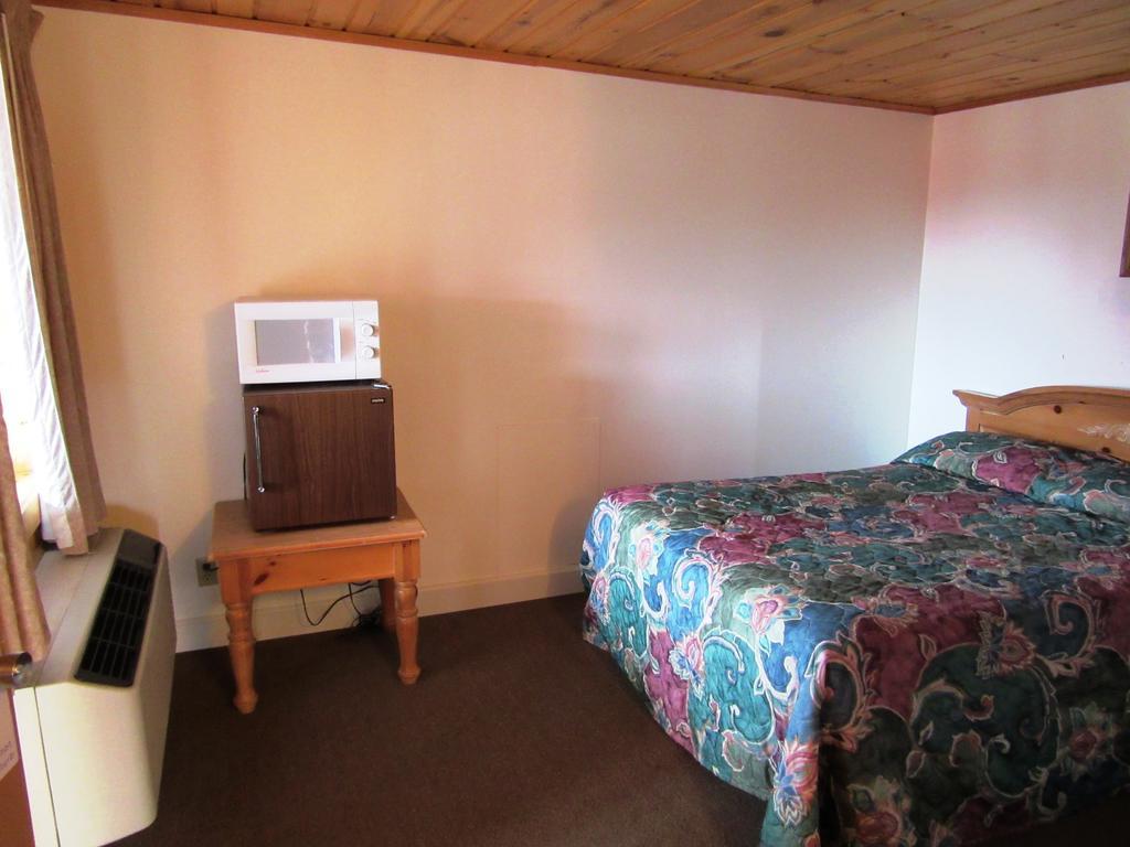 Travelers Lodge West Yellowstone Eksteriør billede