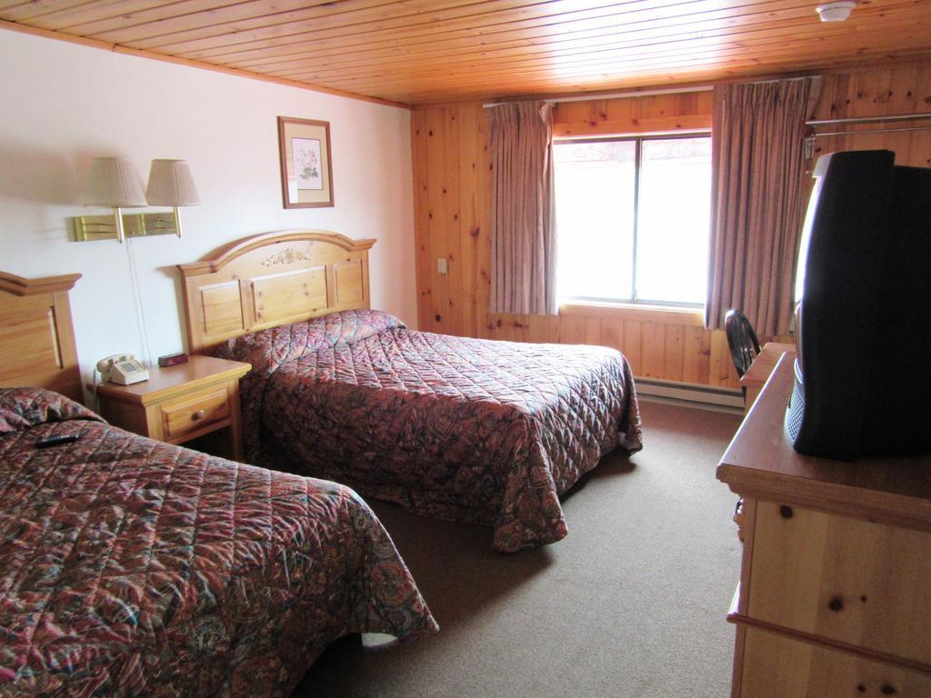 Travelers Lodge West Yellowstone Værelse billede