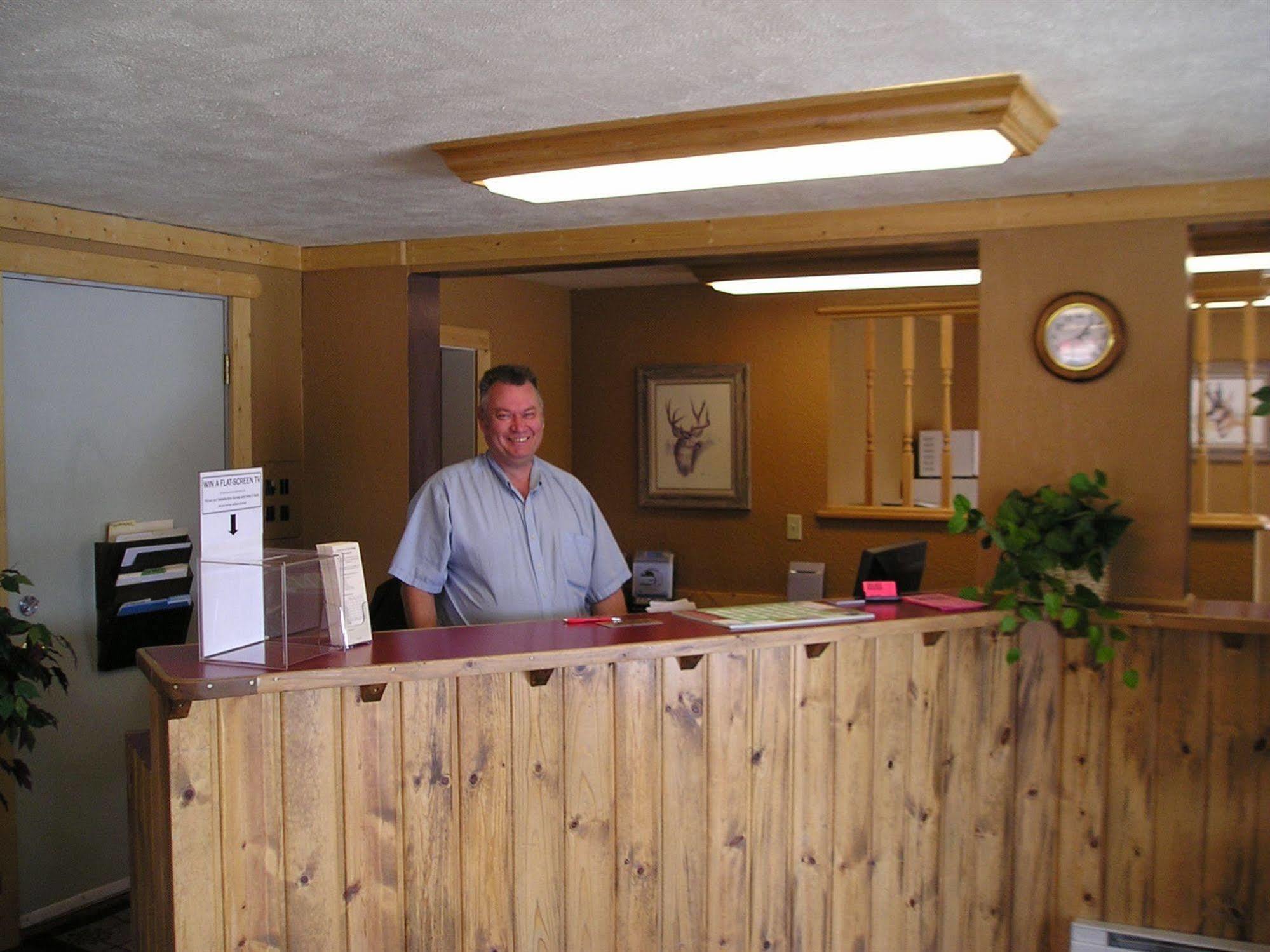 Travelers Lodge West Yellowstone Eksteriør billede